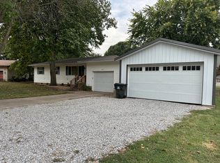 200 Kay Ave, Purdy, MO 65734