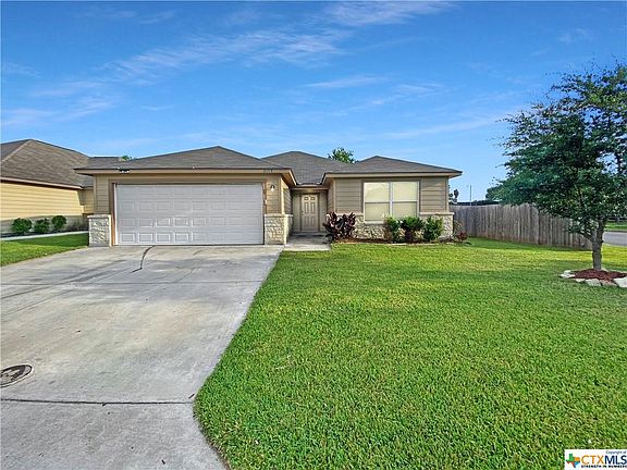 2nd image of 2145 Yellow Rose Way