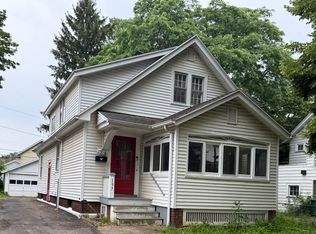 197 Rossiter Rd, Rochester, NY 14620