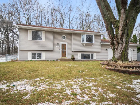 2390 4th Ave NW, Owatonna, MN 55060