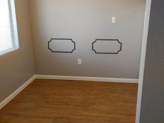 4th image of 300 Charleston St NE APT 1