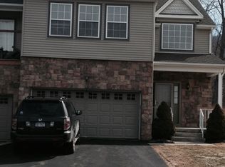 14 Clearwater Ct #14, Beacon, NY 12508