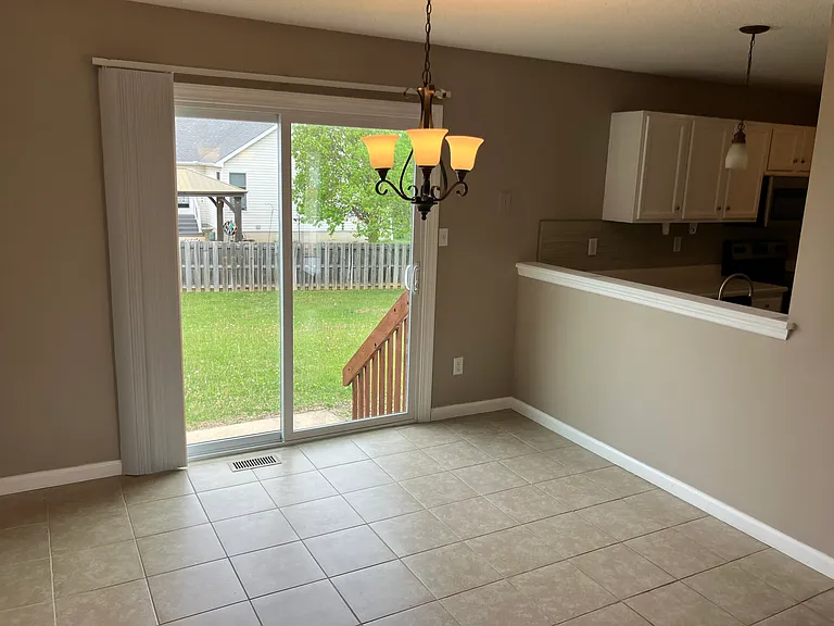 43 Poole Ct — Photo 3