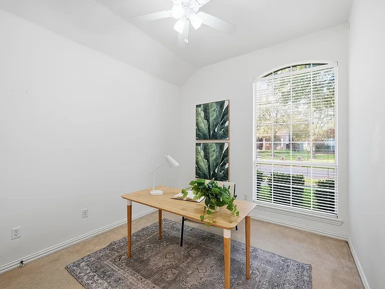 15921 Twin Cove Dr — Photo 29