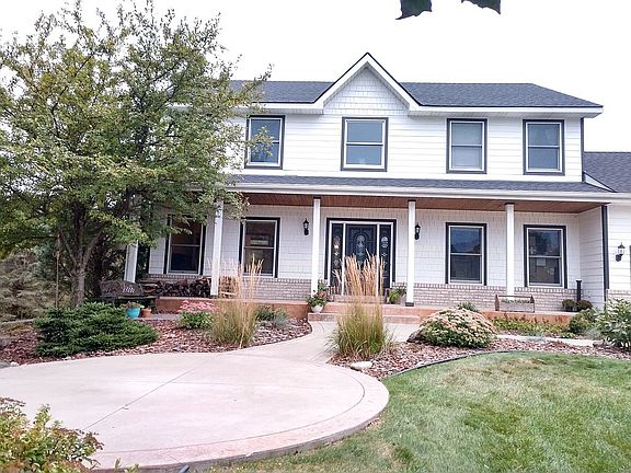 2nd image of 2270 Osprey Ave N