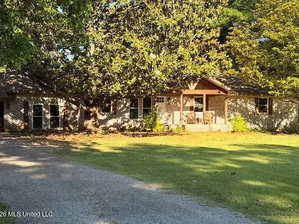 3298 Highway 613, Lucedale, MS 39452