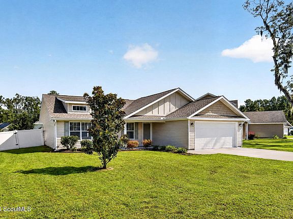 4th image of 361 Pecan Pointe Dr