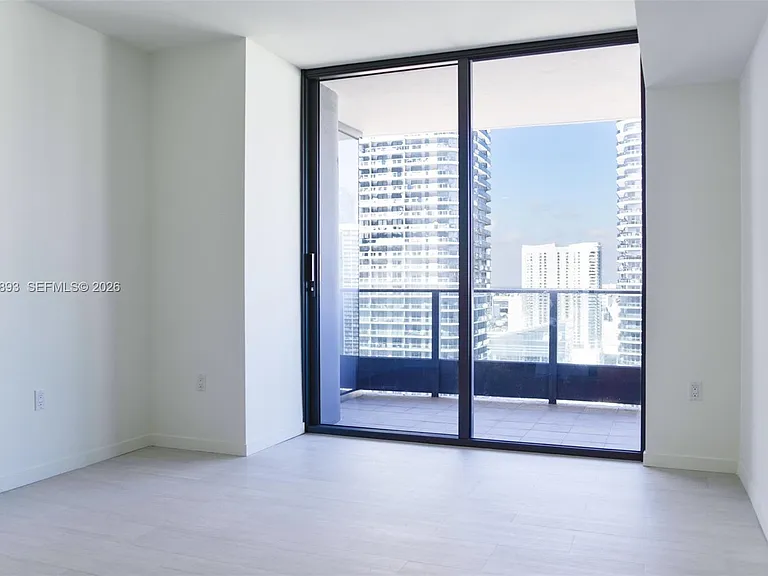 1000 Brickell Plz #3014 — Photo 9