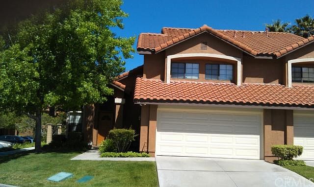 1st image of 668 S Iron Horse Ln