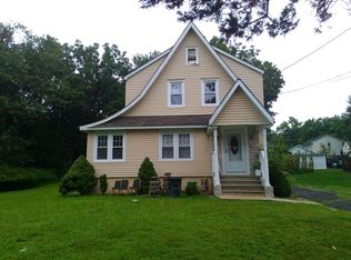 25 W Hickory St, Spring Valley, NY 10977