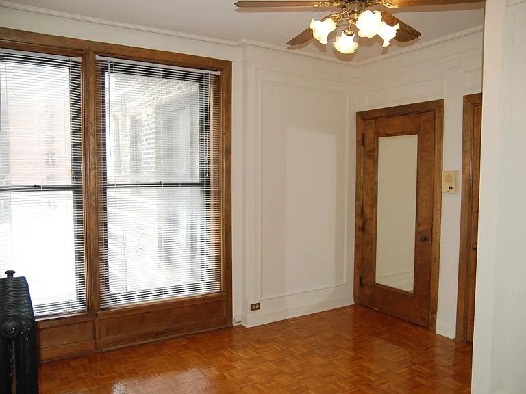 530 W Diversey — Photo 42