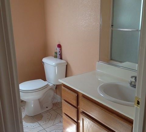 2nd image of 18 Shannondale Ct