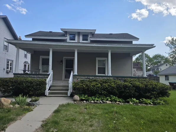 215 Brown St, Clinton, MI 49236