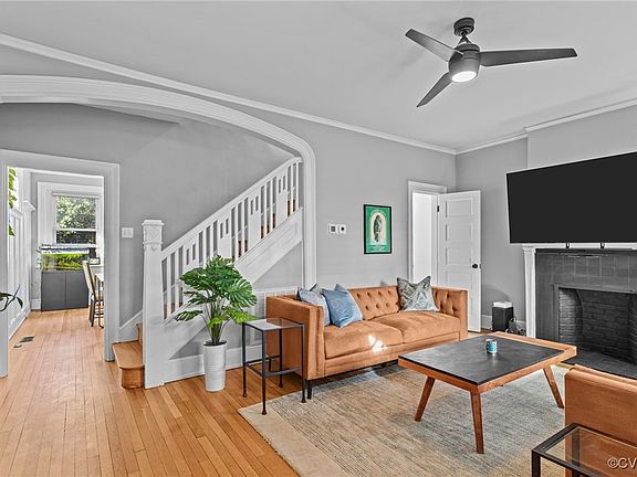 2nd image of 2710 Grayland Ave