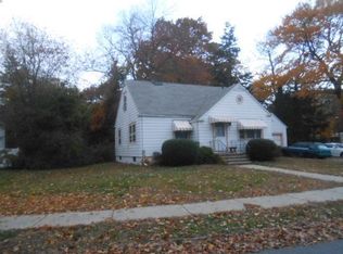 195 Griffin Ave, Bridgeport, CT 06606