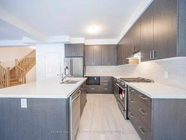4 Sassafras Rd — Photo 5