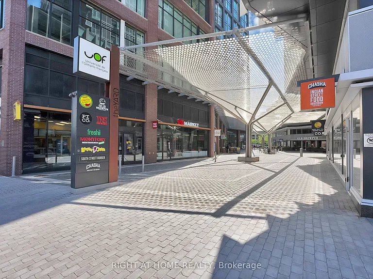 20 Richardson St #11 — Photo 3