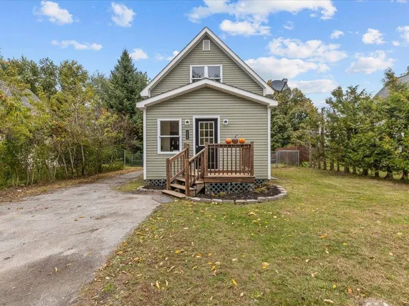 124 School Street, Sheldon, VT 05483