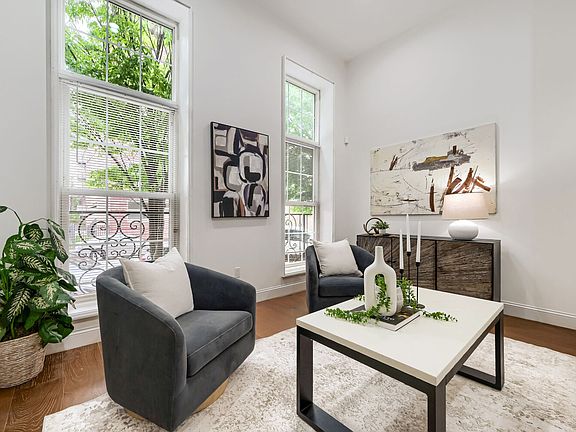 4th image of 1704 Madison Ave #A