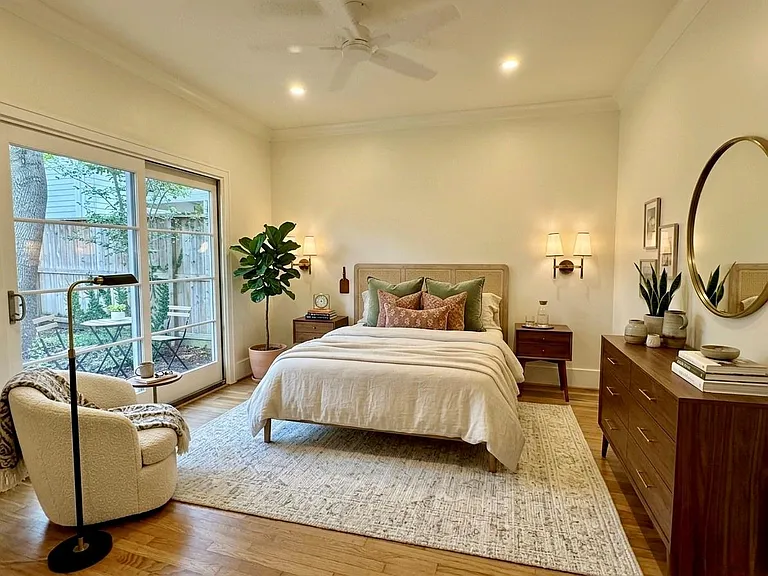 916 W Melwood St — Photo 13