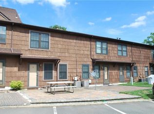 20B Quail Run #20B, Jamesburg, NJ 08831