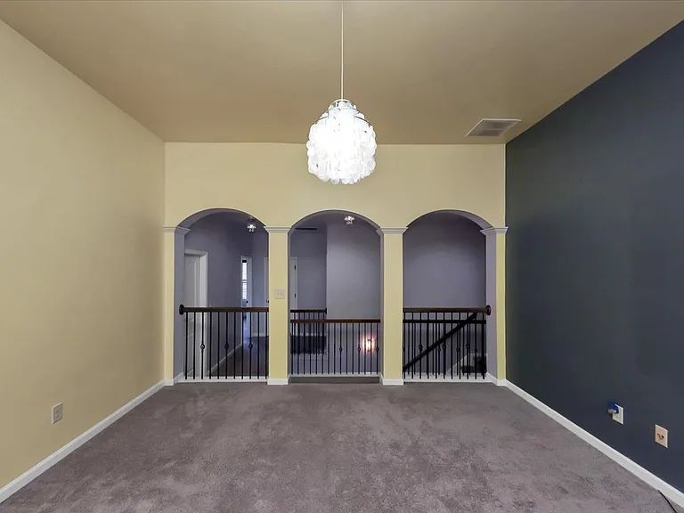 6059 Cove Park Dr — Photo 25