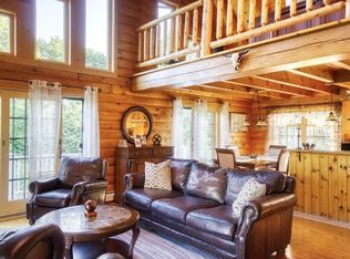 81 Stafford Rd, Tiverton, RI 02878