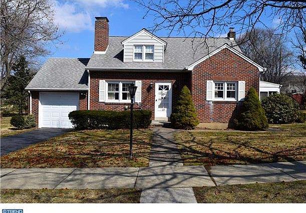 1st image of 69 E Wilson Ave