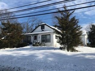 199 River Rd, East Hanover, NJ 07936