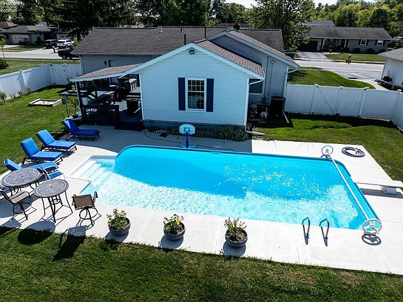 2nd image of 145 Marleen Dr