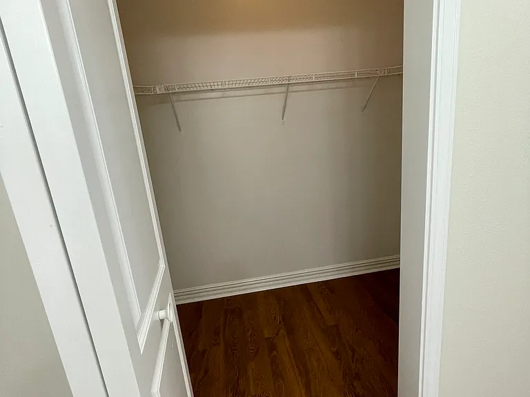 1801 Forest Hills Blvd #110 — Photo 14