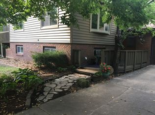 4518 Deerwood Dr, Madison, WI 53716