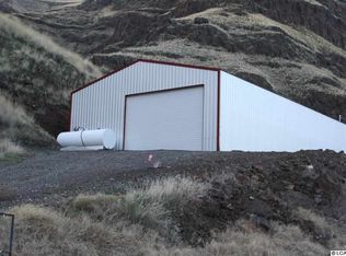 36082 Snake River Rd, Asotin, WA 99402