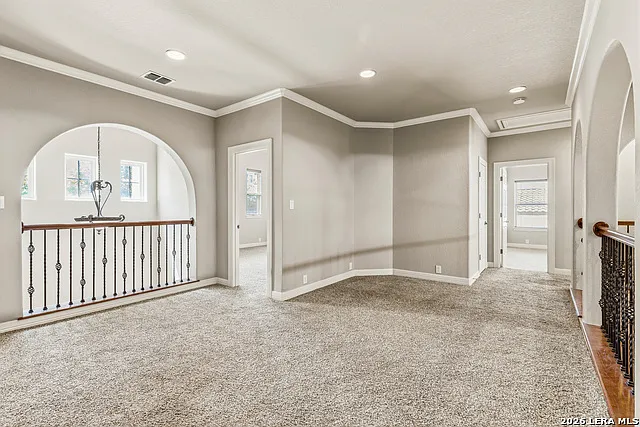 615 Sentry Hl — Photo 23