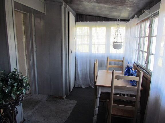 3rd image of 4338 Michelson Ave