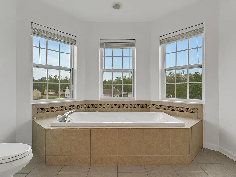 232 Moyock Landing Dr — Photo 7