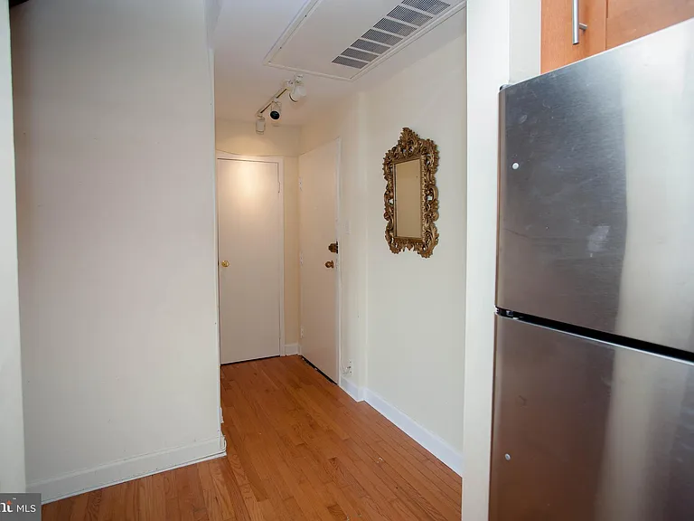 1851 Columbia Rd NW #600 — Photo 6