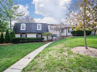 111 Beacon Hill Rd, Dayton, OH 45440