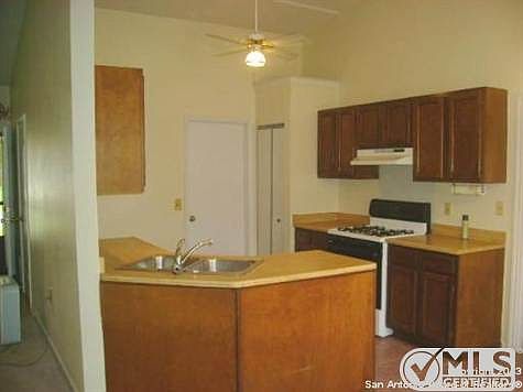 5th image of 9415 Brushy Point St