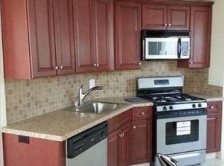 60 Alden St, Wallington, NJ 07057