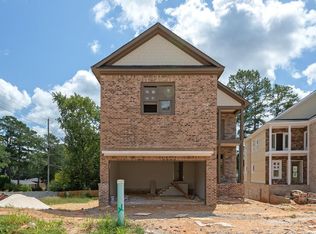 907 Edmond Oaks Dr, Marietta, GA 30067