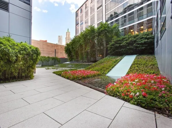 200 Chambers Street image 11 of 19