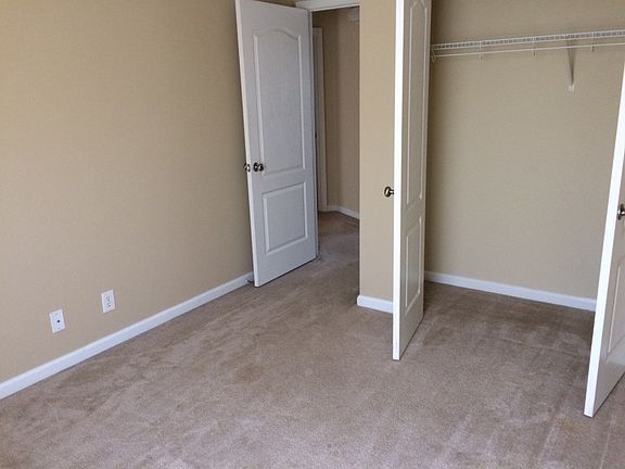 3rd image of 3757 N Jot Dr