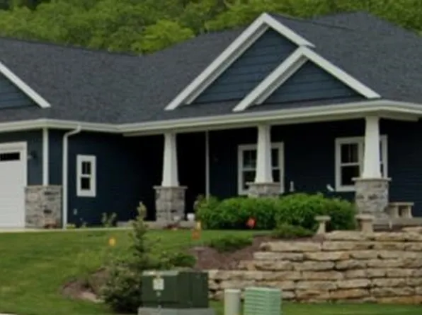 1414 Cornerstone Dr, Cross Plains, WI 53528