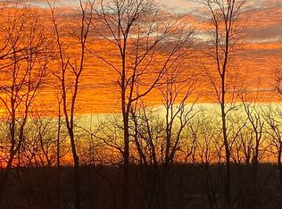 10 Patricia Ln, Chalfont, PA 18914