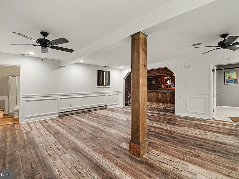 2029 Farragut Dr — Photo 18