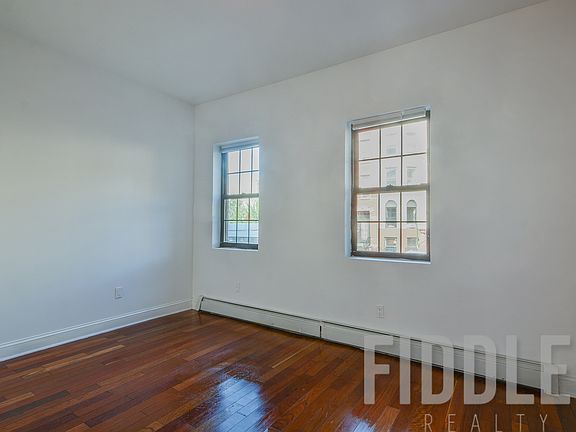 4th image of 270 Throop Ave APT 1A