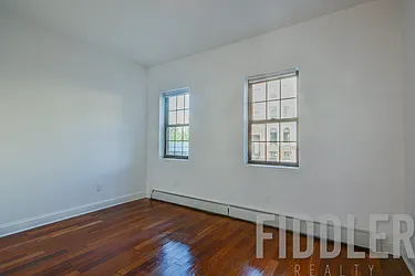 Rented by Fiddler Realty