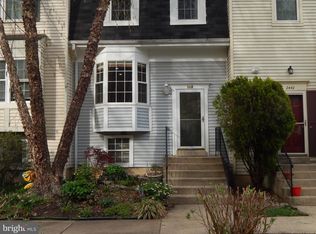 2440 Ridgehampton Ct, Reston, VA 20191