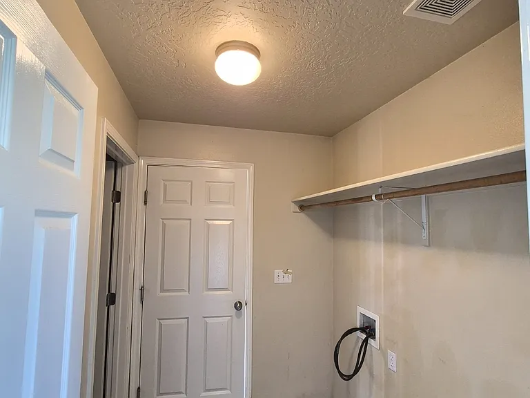 14419 Raleigh Ct — Photo 6